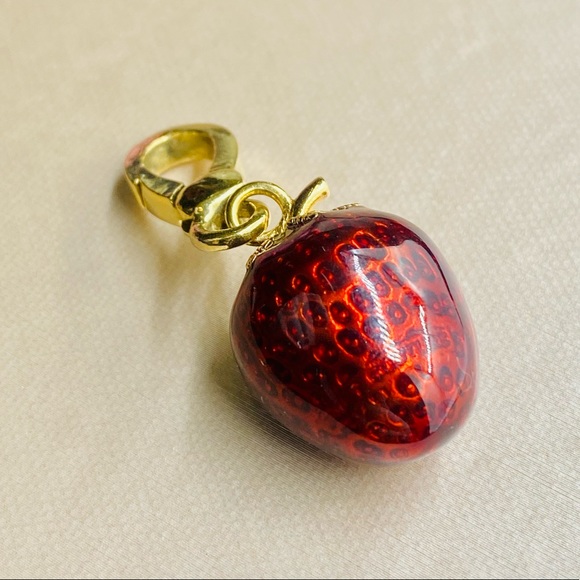 EUC Rare Retired Juicy Couture Red Glazed Strawberry Charm - Picture 7 of 16